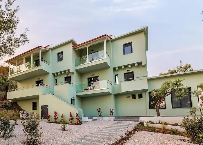 Villa Kelyfos