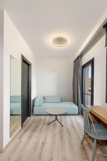 Villa Kelyfos By Casa Bloo